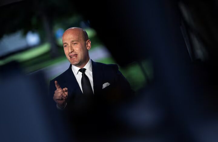 The White House aide driving Trump's harsh immigration policy 1 YLHKTQCINBI7XDNPAZZAABBO5U 1